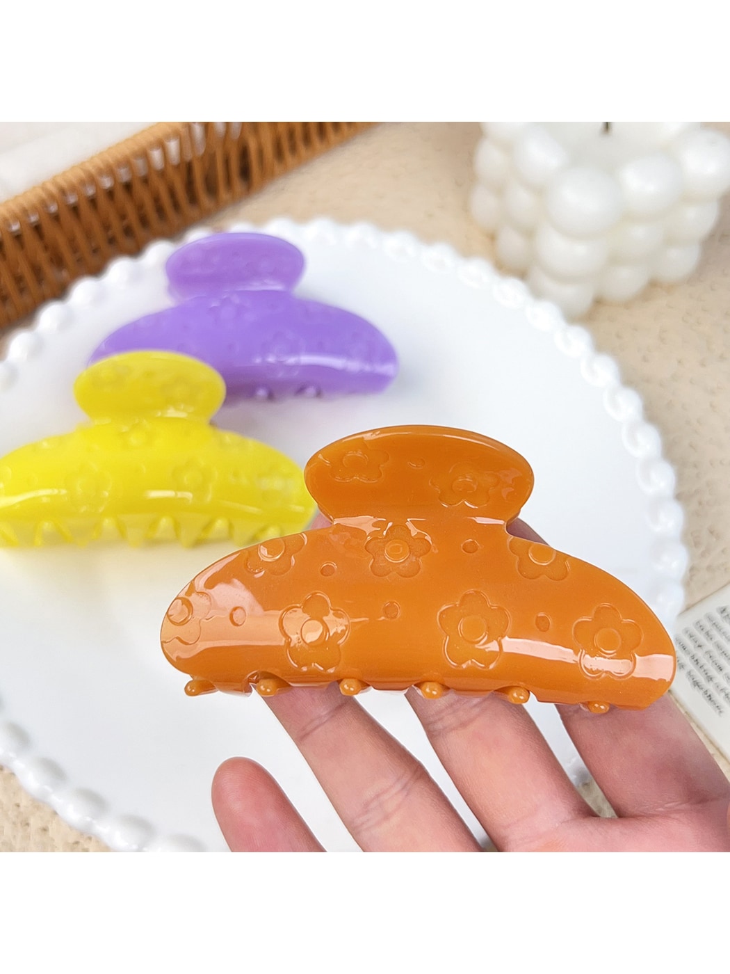 Beau - Flower Pattern Acetate Fiber Hair Claw Clip