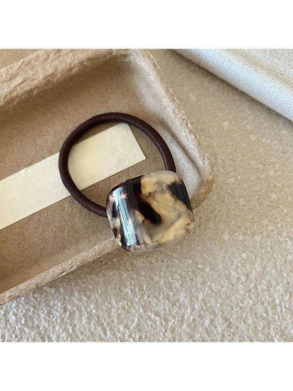 Gifty - Retro Geometric Cube Hair Tie