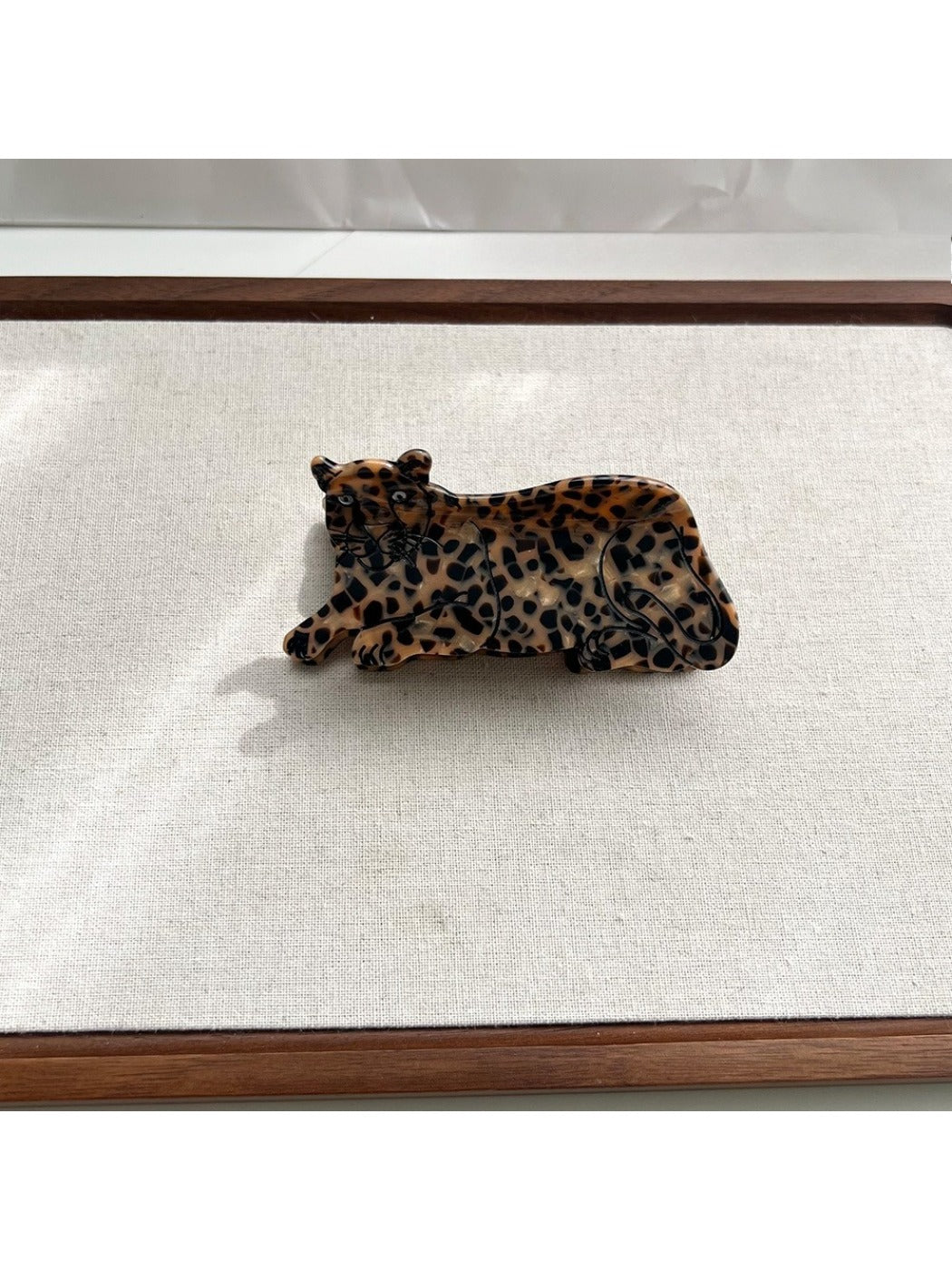 Beau - Lounging Leopard Hair Clip