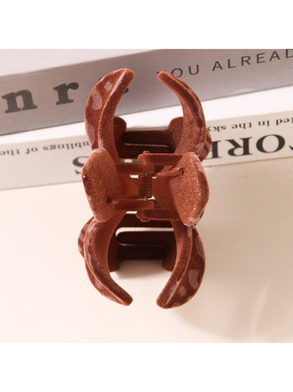 Beau - Chic Polka Dot Flower Hair Claw Clip