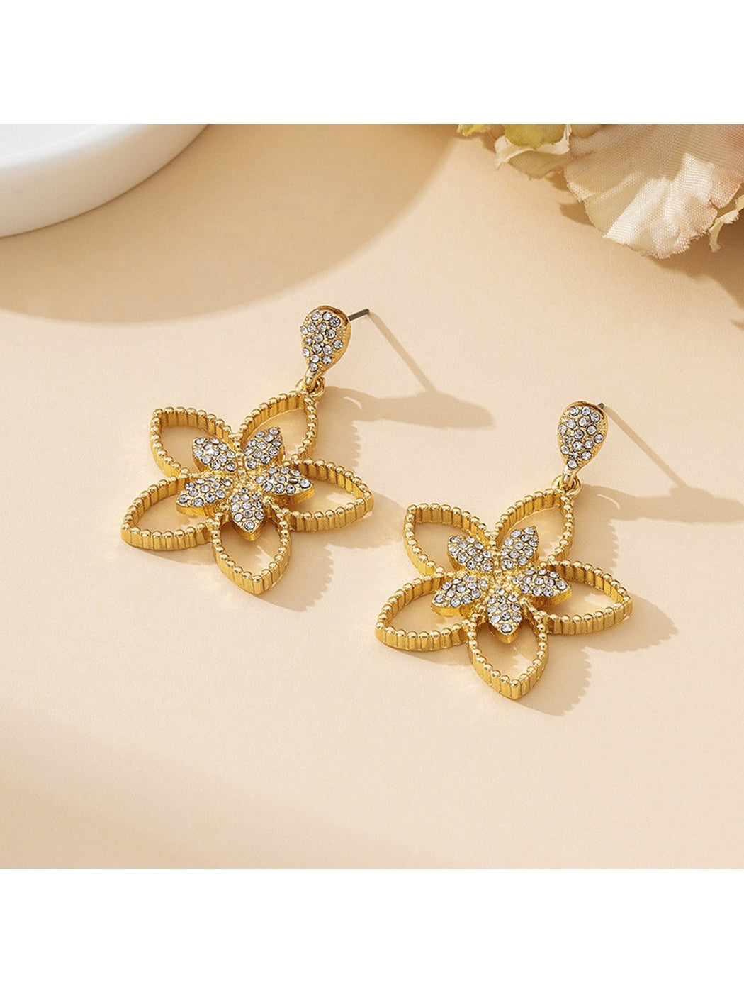 Earedge - Gold Hollow Flower Inlaid Dangle Earrings