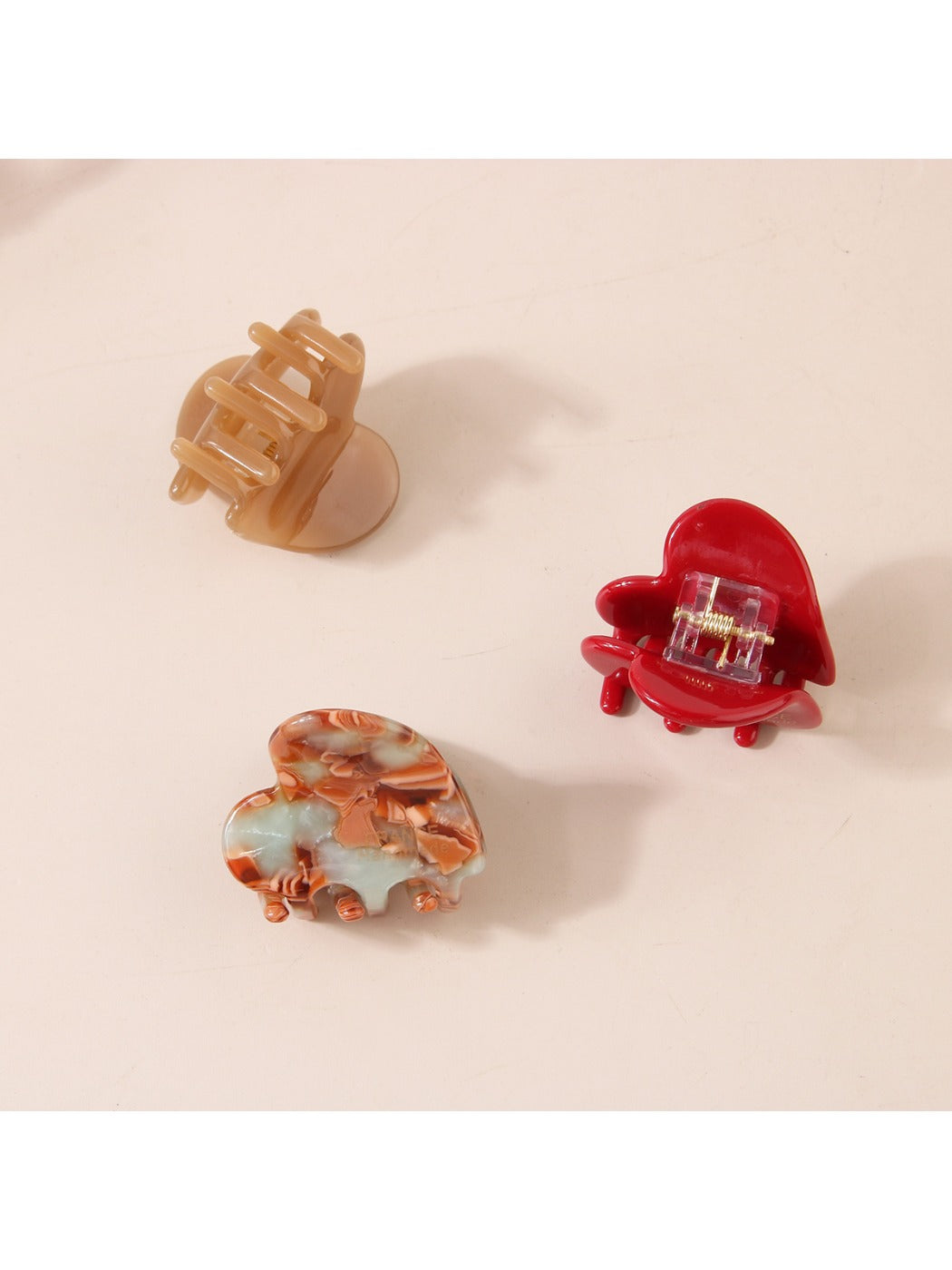 Beau - Heart-Shaped Hair Clip