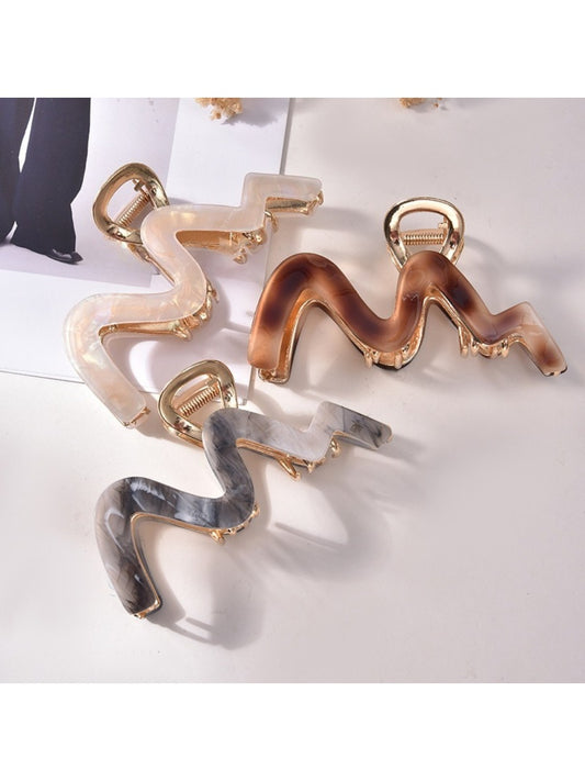 Beau - Elegant Wave Design Claw Clip