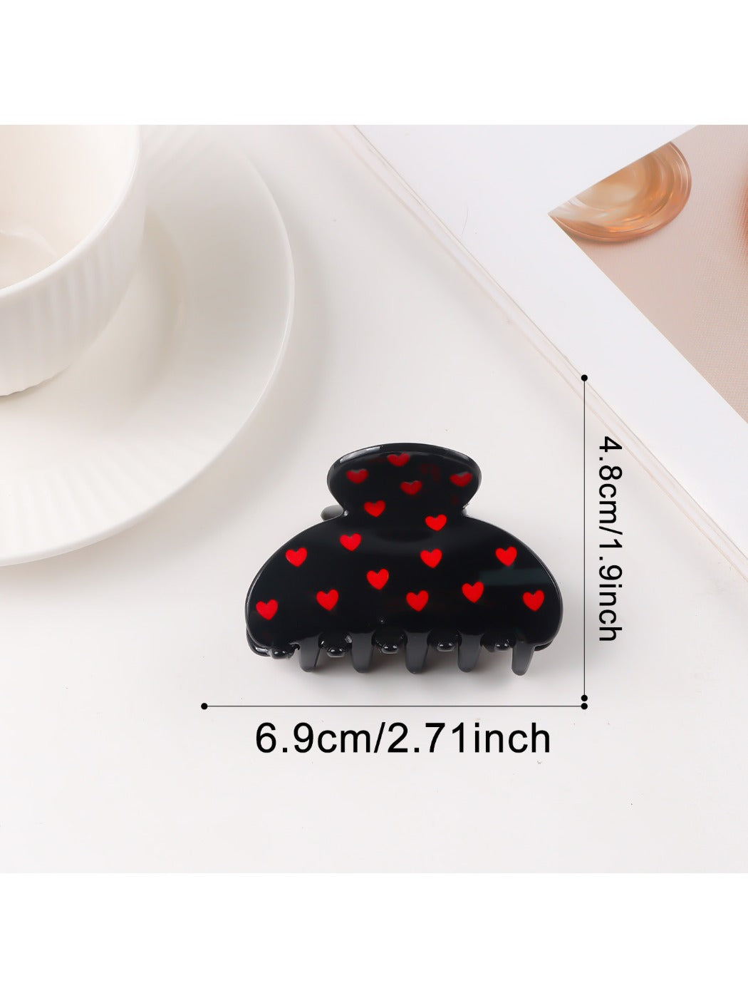 Beau - Minimalist Heart Pattern Hair Claw Clip
