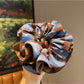Gifty - Vintage Contrast Print Scrunchie