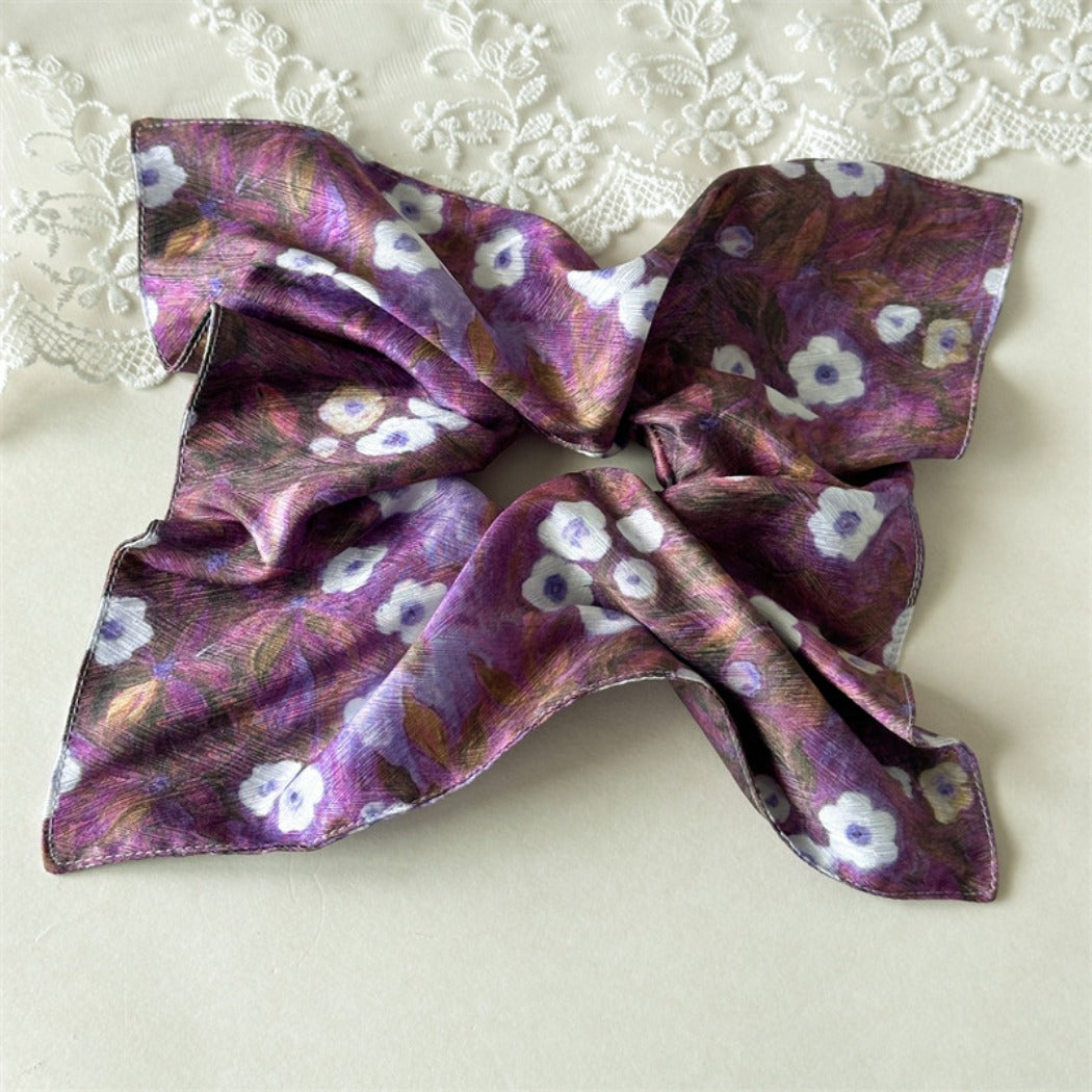 GIFTY - Tie-Dye & Oil Painting Style Square Scrunchie