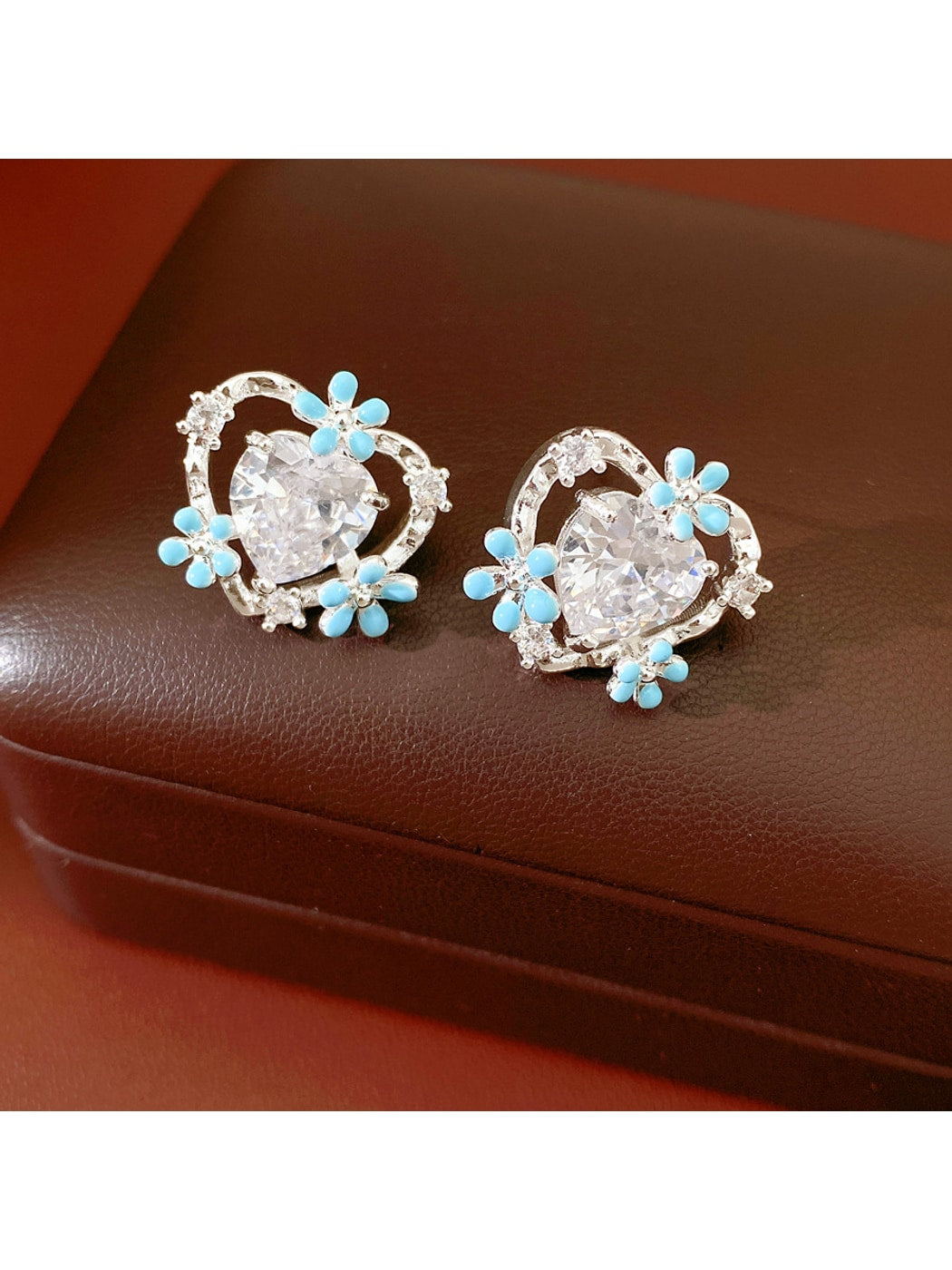 Earedge - Alloy Heart Flower Detail Stud Earrings