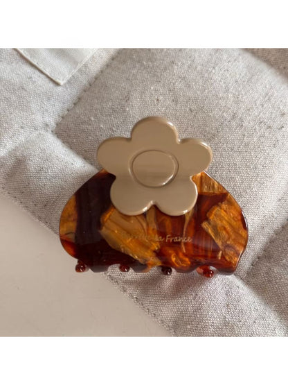 Beau - Cute Flower Pattern Acetate Hair Clip