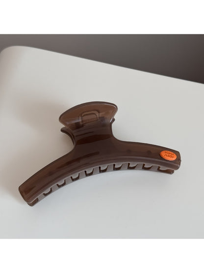 Beau - Curved Straight Bar Design Claw Clip
