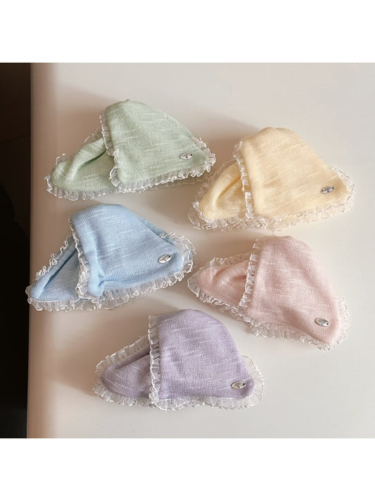 Beau - Sweet Style Triangle Ruffle Edge Claw Clip