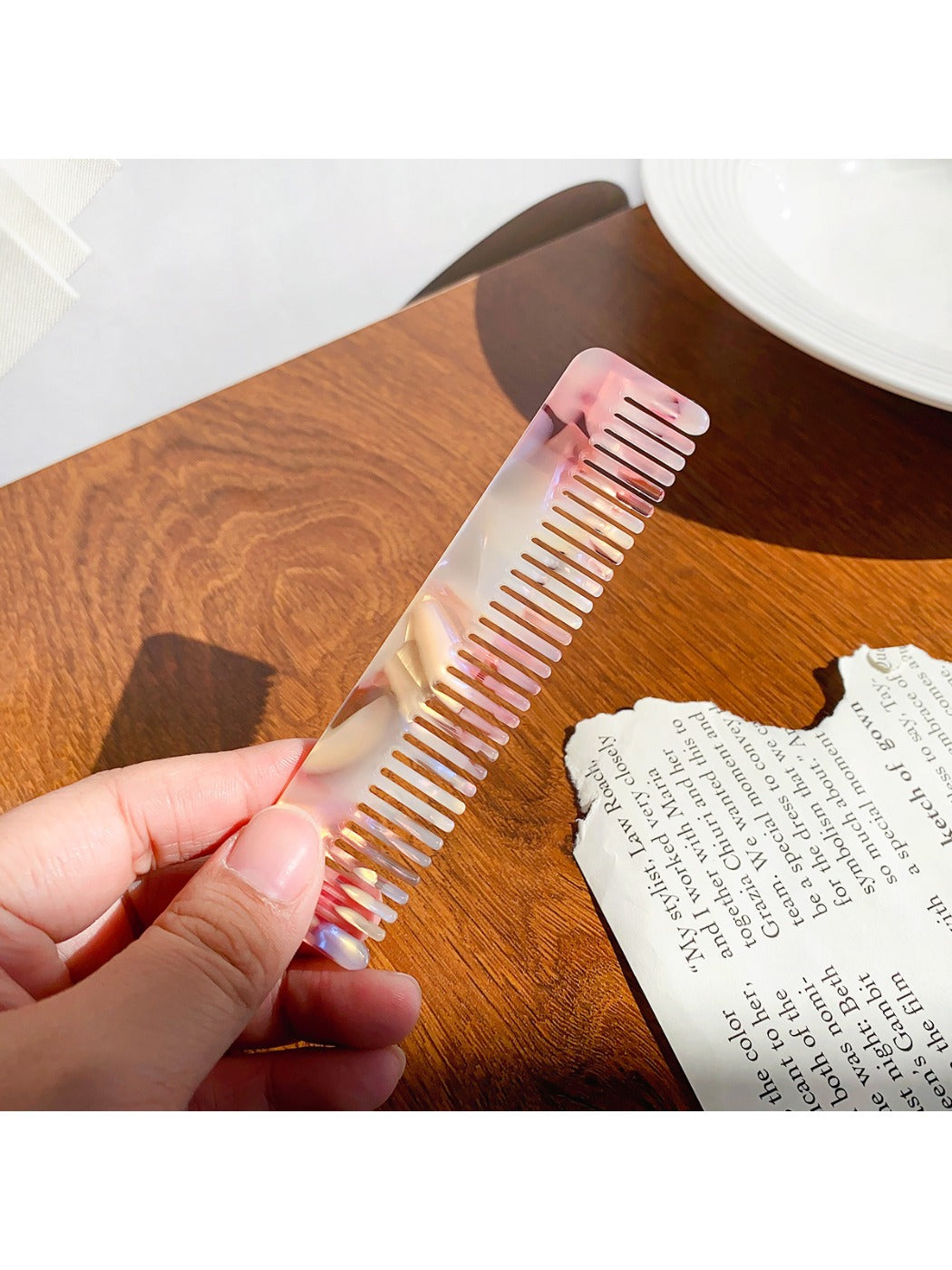 Camerow - Stylish Acetate Hair Comb Minimalist Design
