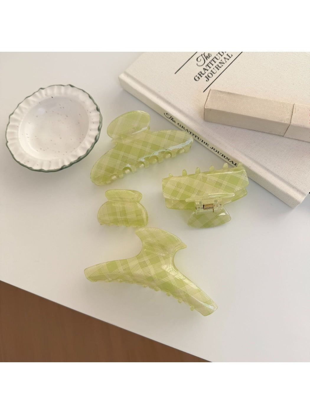 Beau - Green Plaid Claw Clip