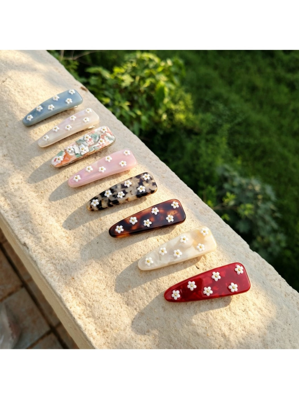 Beau - Floral Acetate Triangular Side Hair Clip
