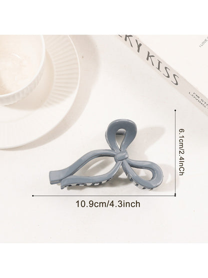Beau - Minimalist Solid Color Bow Shaped Claw Clip