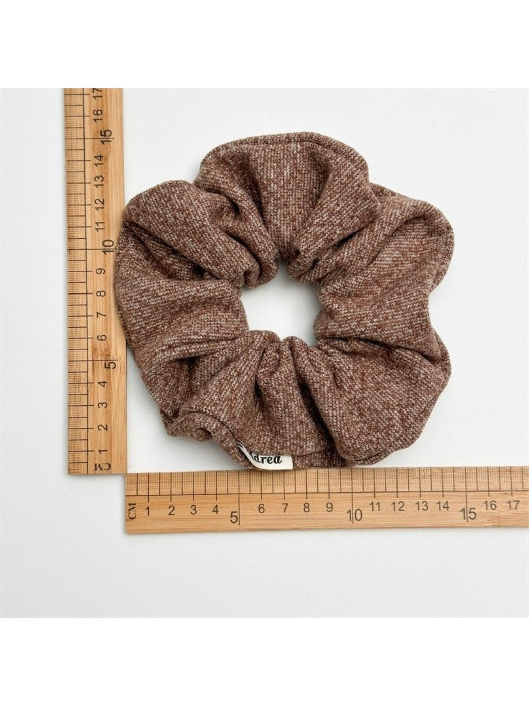 Gifty - Elegant Sweet Soft Scrunchie