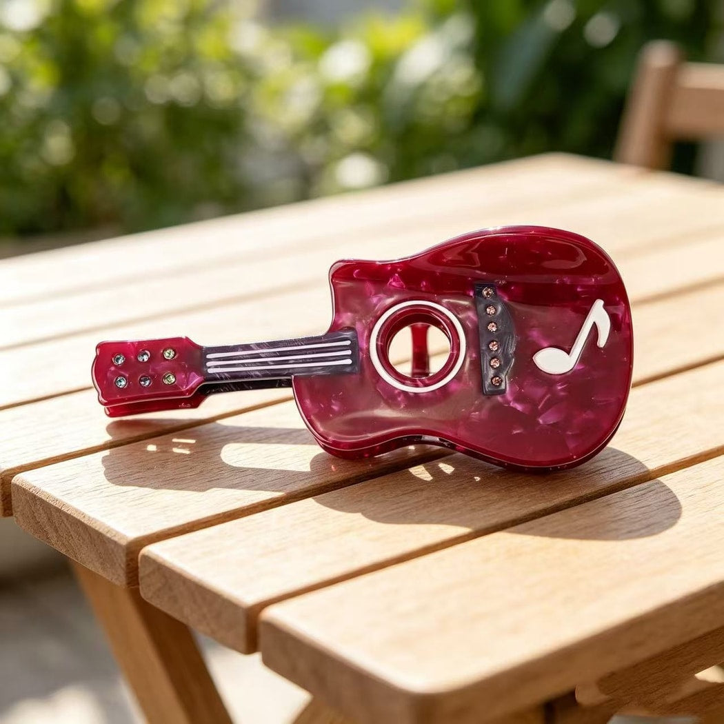Beau - Glossy Guitar Form Claw Clip