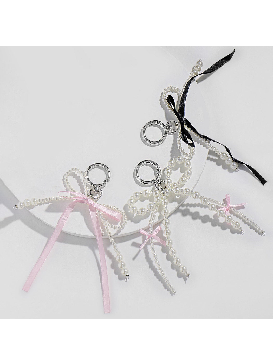 Keypus - Beaded Ribbon Bow Pendant Key Ring Keychain