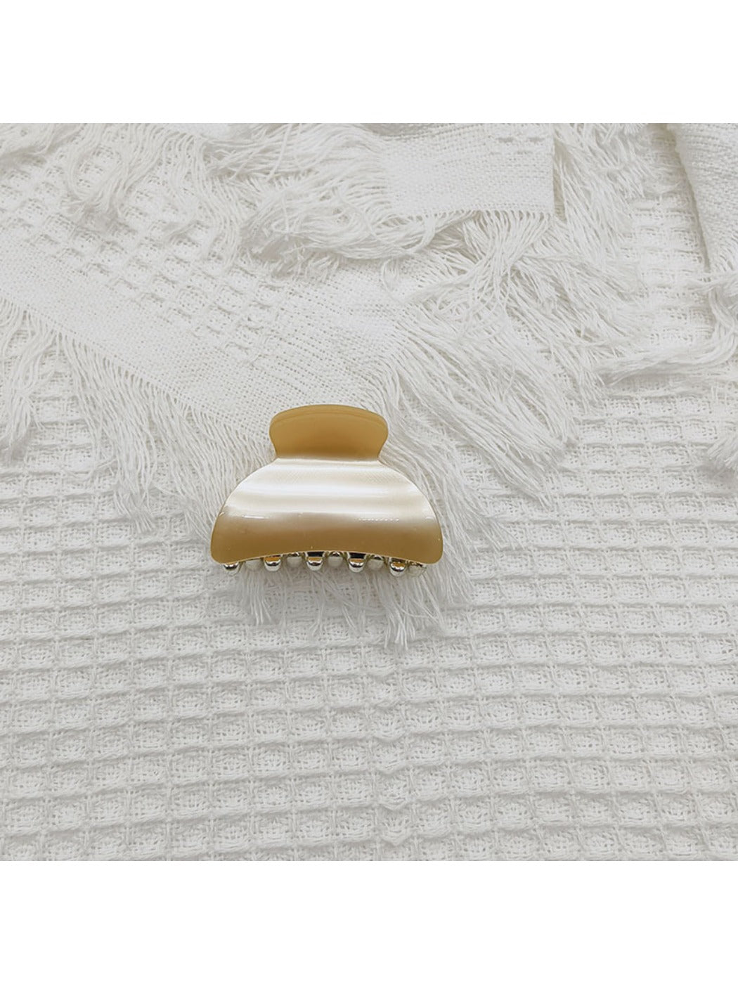 Beau - Semicircle-Shaped Fashionable Medium Hair Clip