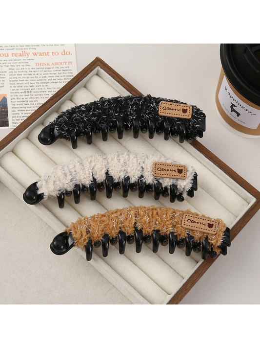 Beau - Soft Texture Banana Clip