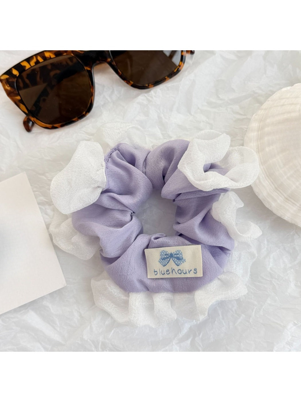 Gifty - Cream Lace Trimmed Scrunchie