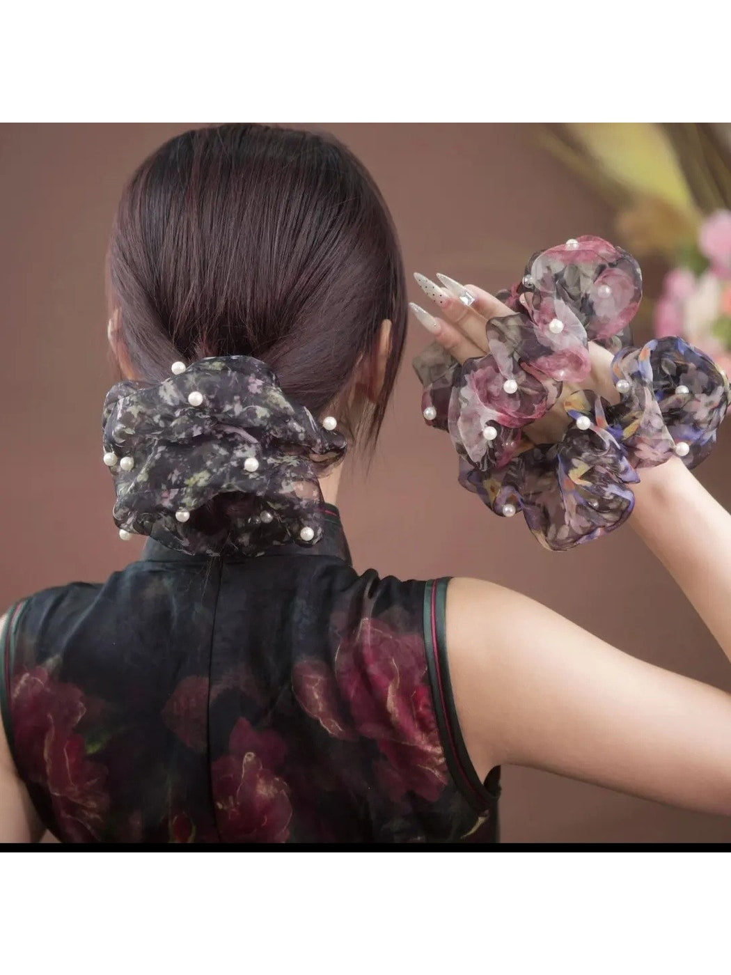 Gifty - Polyester Organza Printed Scrunchie