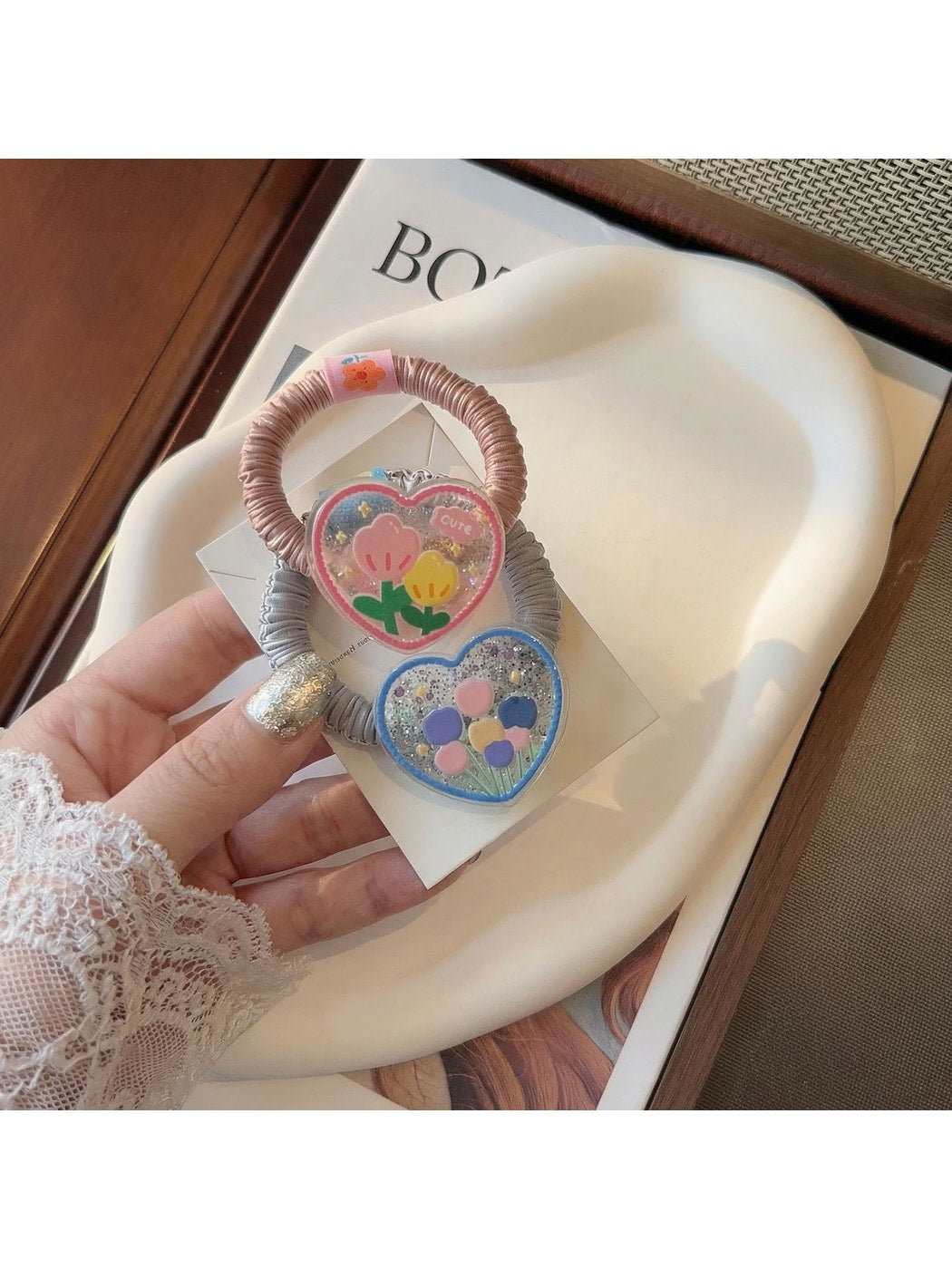 Gifty - Floral Print Heart Detail Elastic Hair Tie