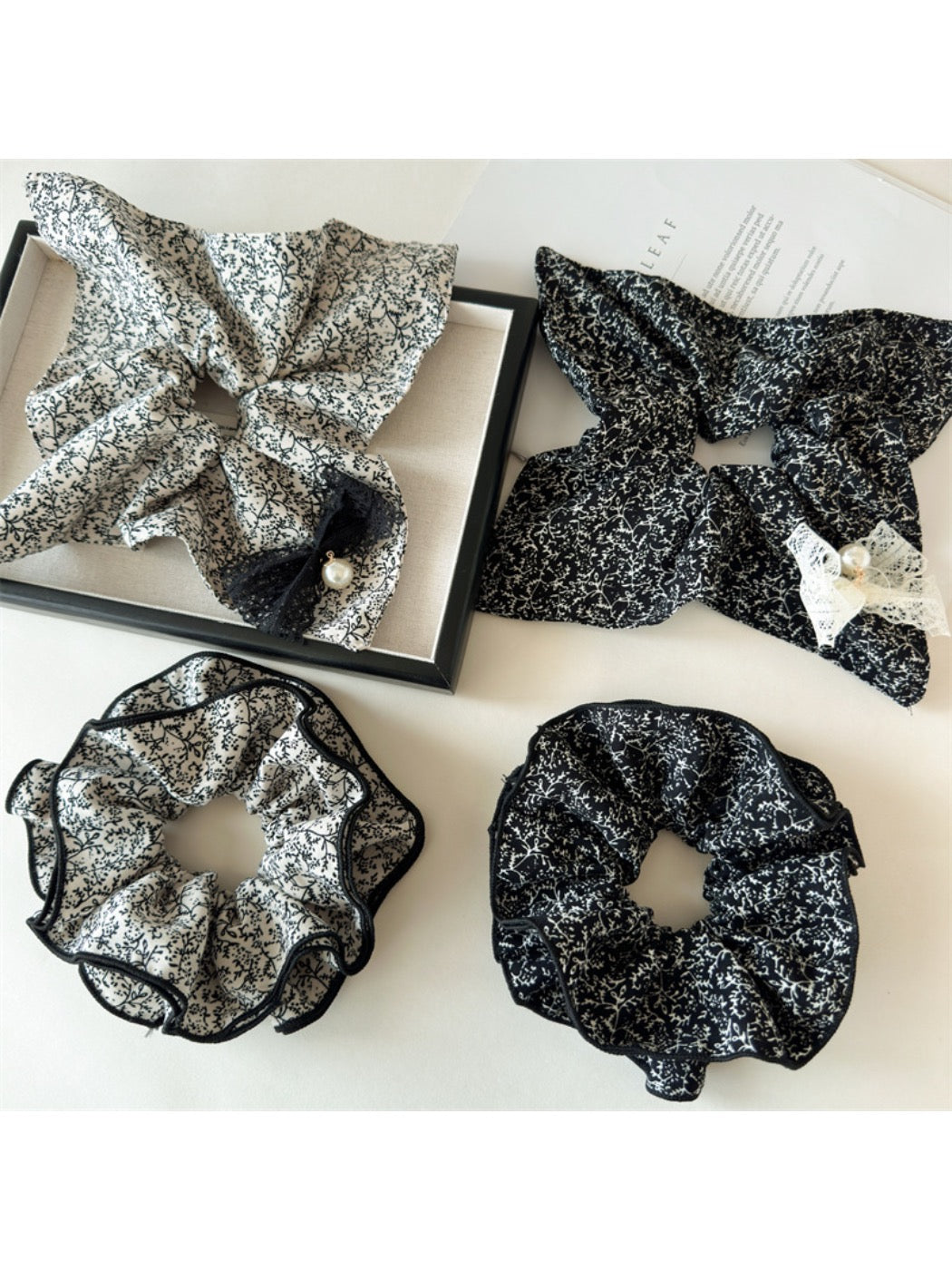 Gifty - Floral Print Scarf Scrunchie