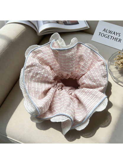Gifty - Plaid Lace Trim High Stretch Scrunchie