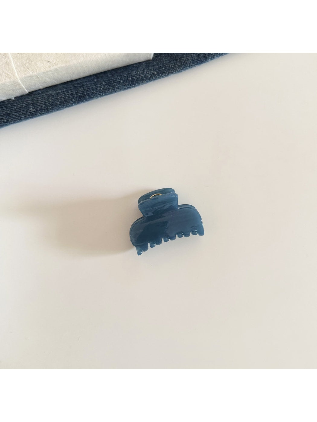 Beau - Glossy PC Alloy Half Up Styling Claw Clip