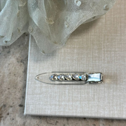 Beau - Clear Flower Detail Decorative Bangs Hair Clip
