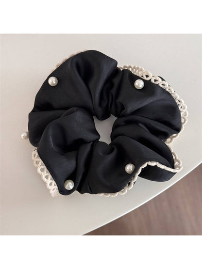 Gifty - Chic Versatile Satin Scrunchie