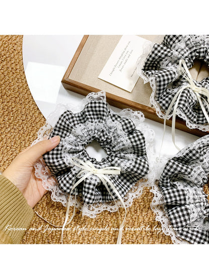 Gifty - Black White Plaid Lace Hair Ring
