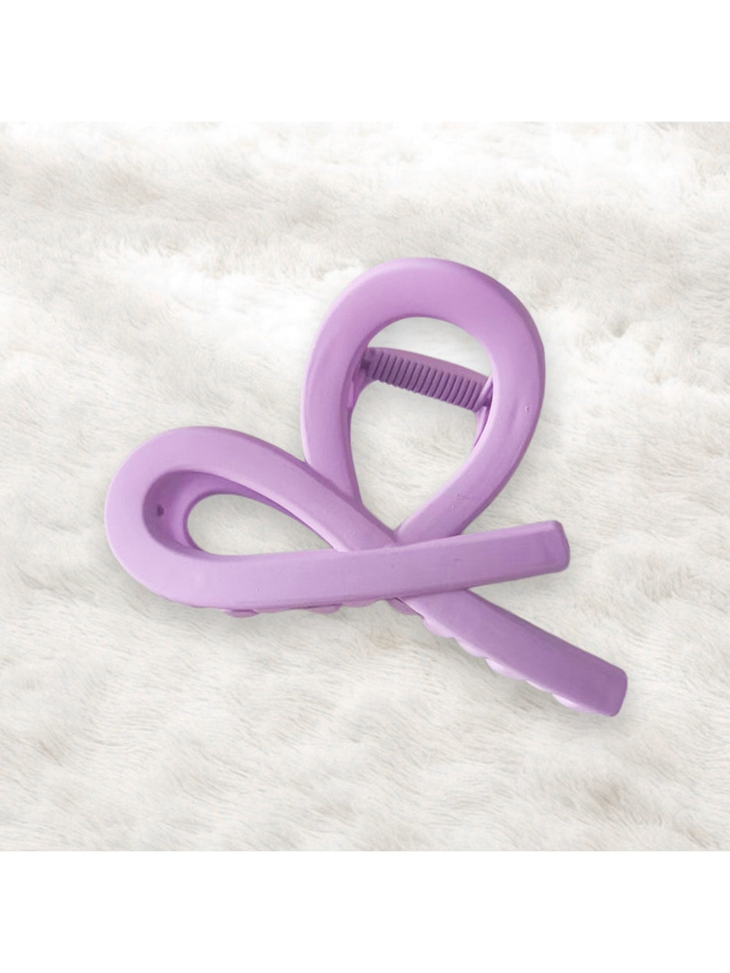 Beau - Twisted Hollow Plastic Modern Style Claw Clip