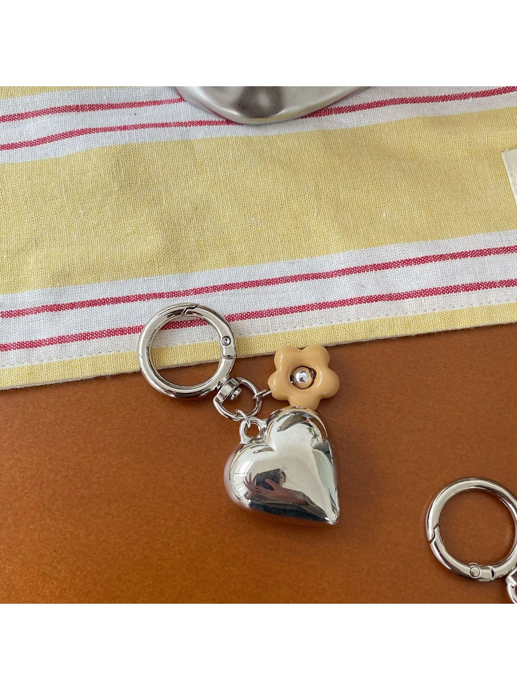 Keypus - Alloy Heart and Flower Bag Hanging Keychain