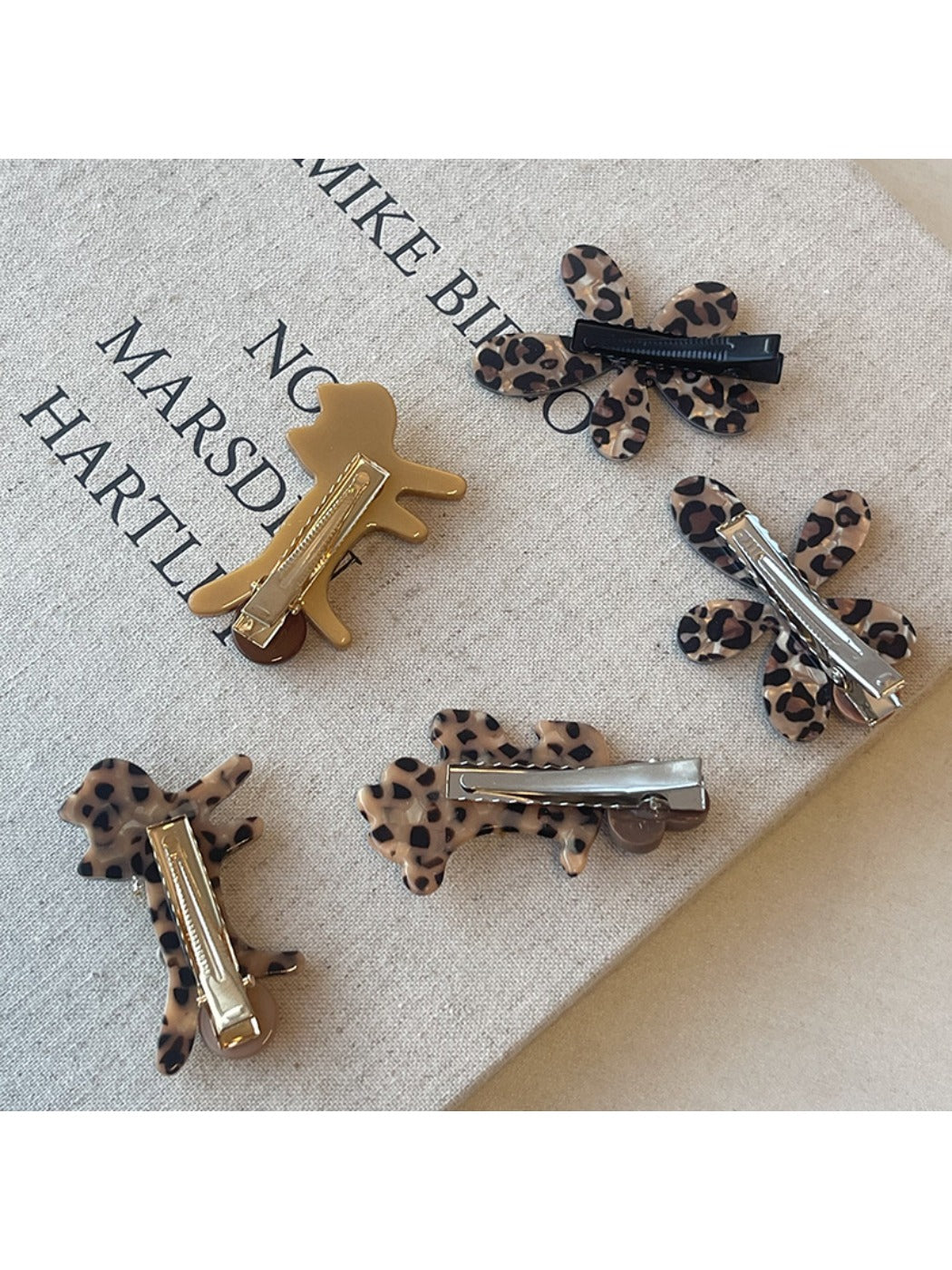 Beau - Stylish Leopard Print Hair Clip
