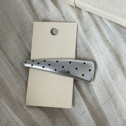 Beau - Simple Polka Dot Hair Clip