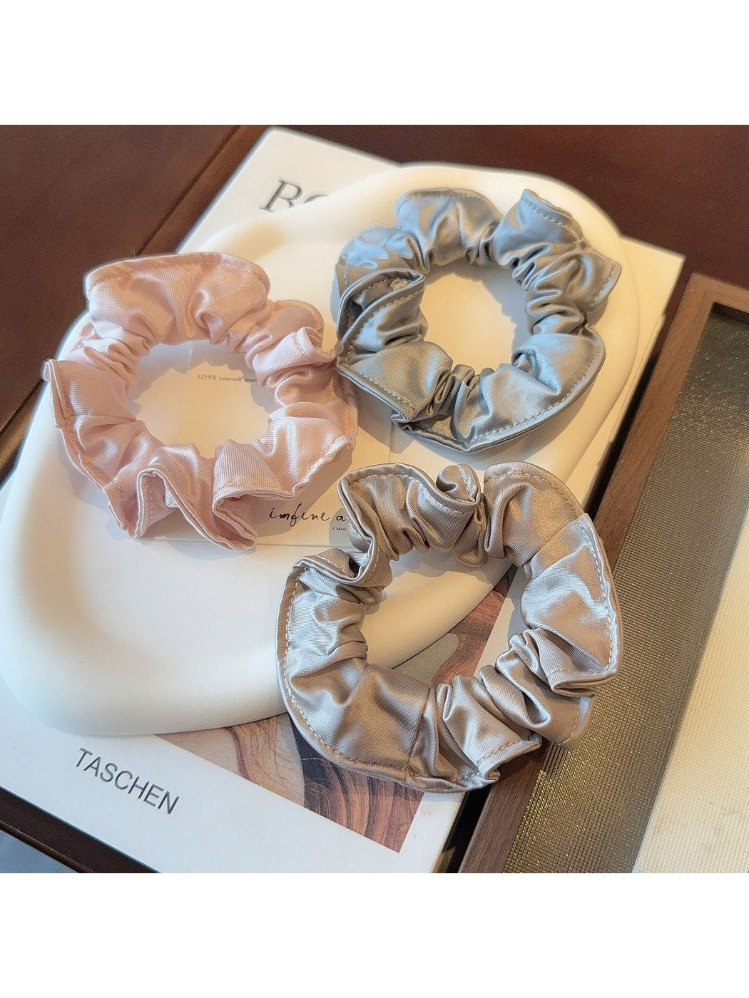 Gifty - Satin Finish Ruffle Fabric Scrunchie