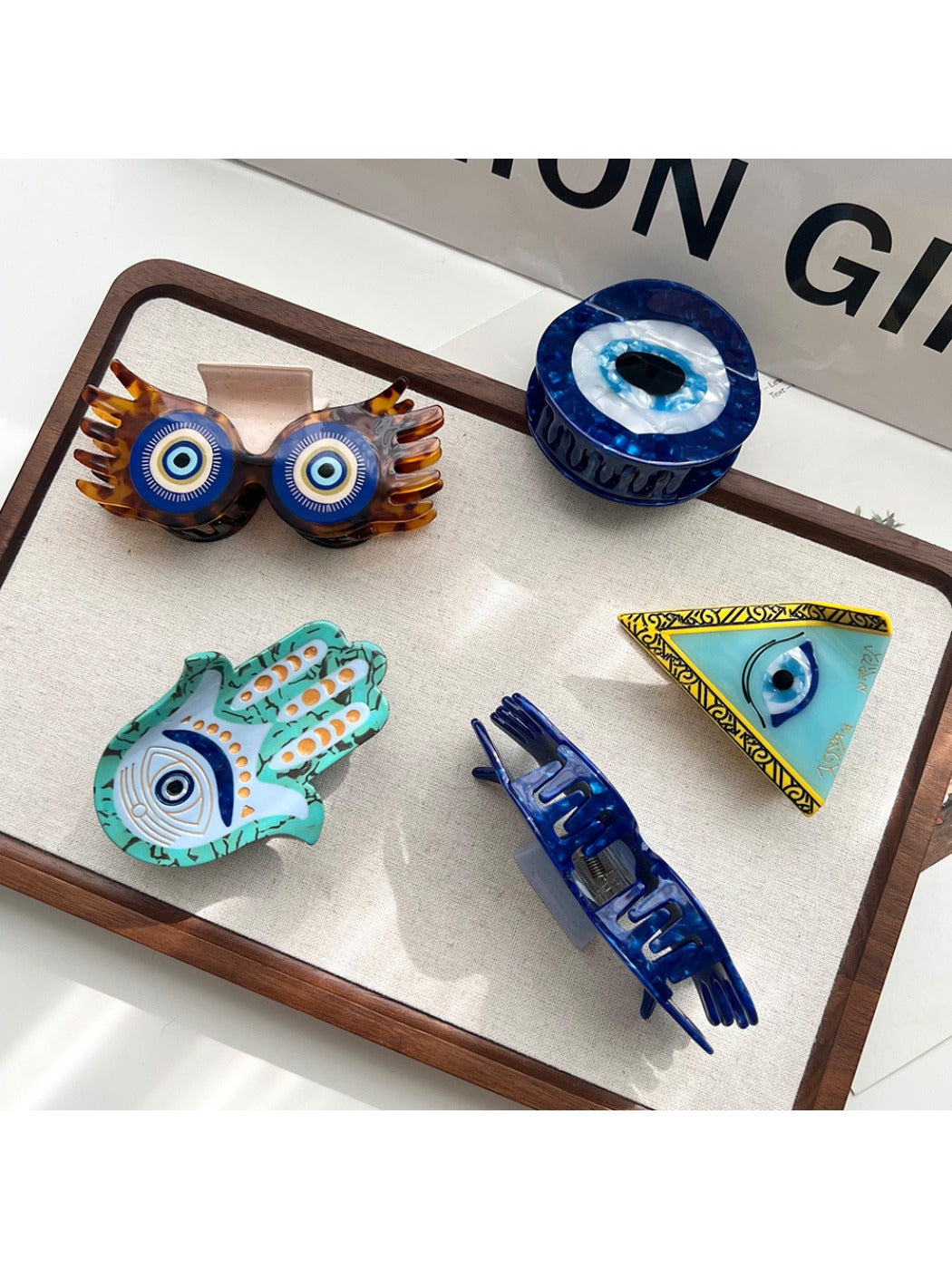 Beau - Abstract Eyes Shape Acetate Hair Clip