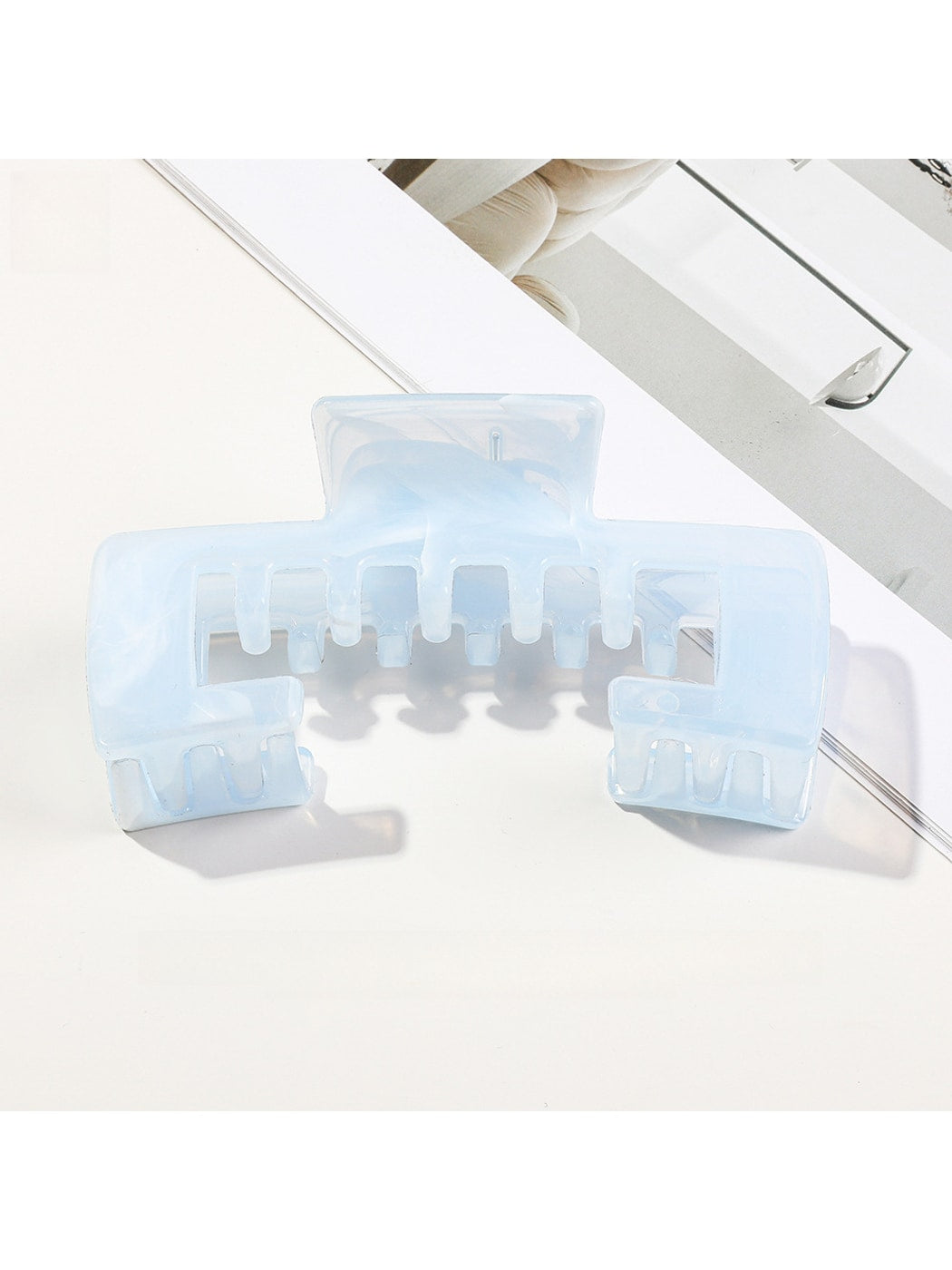 Beau - Simple Style PS Geometric Hair Claw Clip