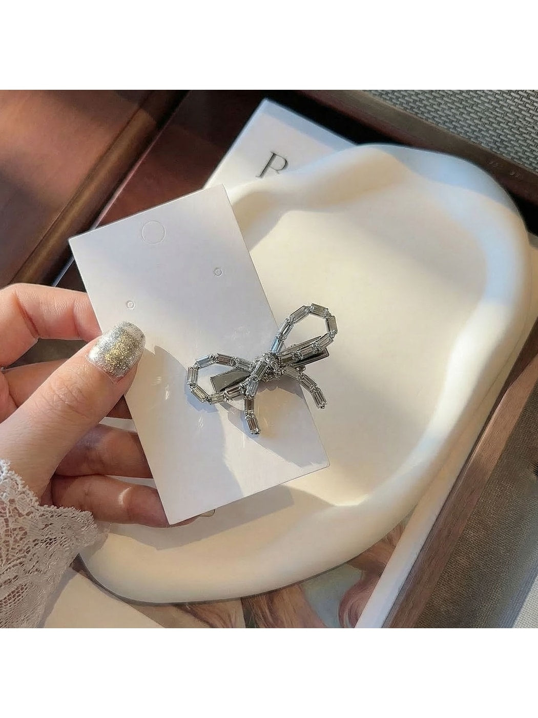 Gifty - Polyester Alloy Rhinestone Bow Hair Tie