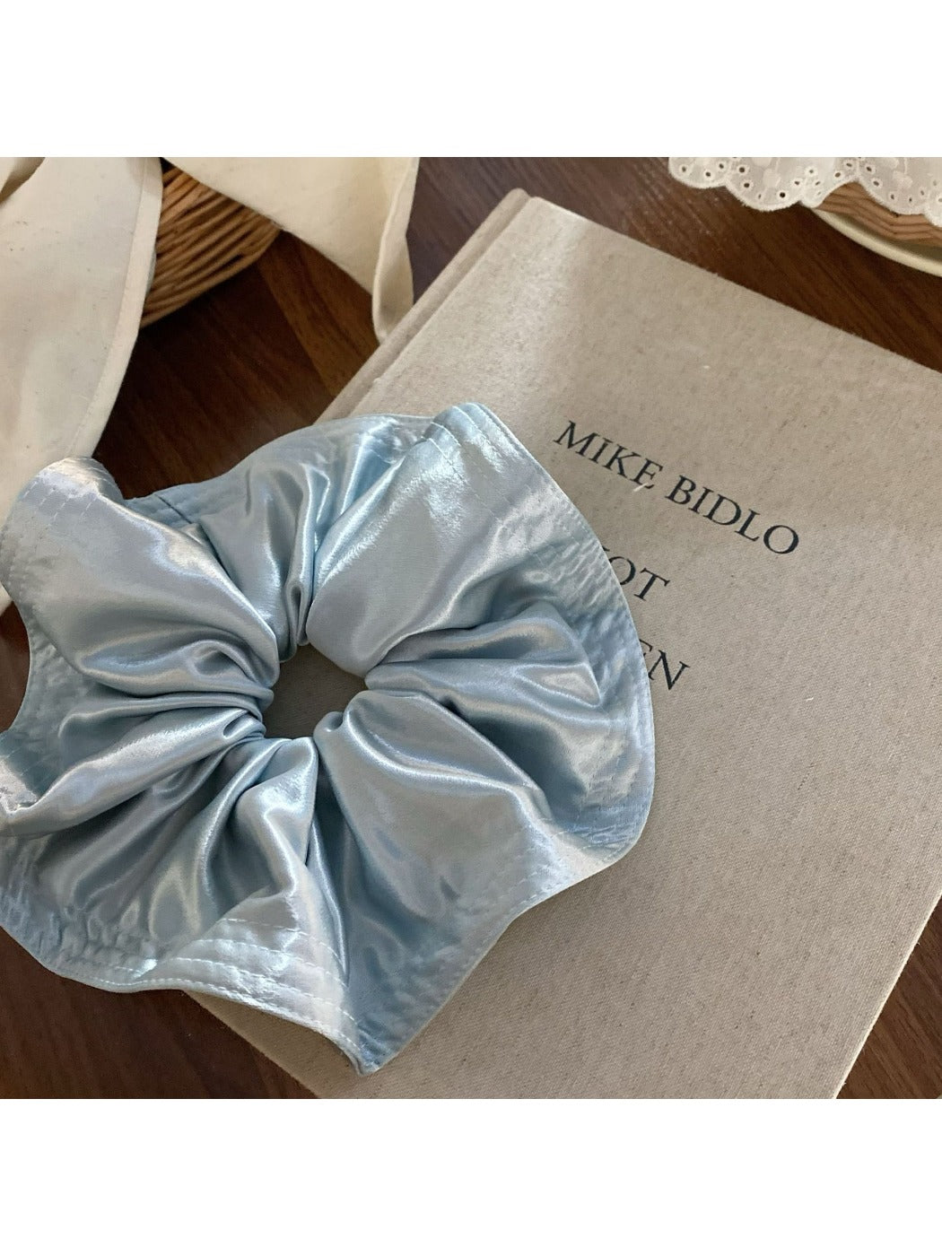 Gifty - Textured Solid Color Satin Scrunchie