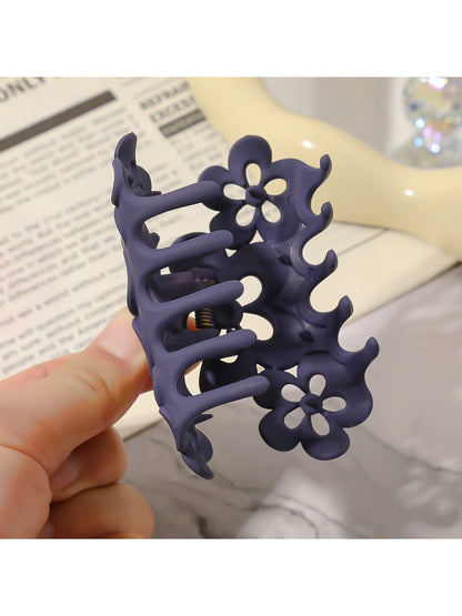 Beau - Elegant Three-Blossom Hair Clip