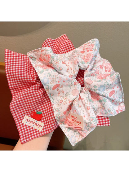 Gifty - Sweet Floral Checkered Scrunchie Headband