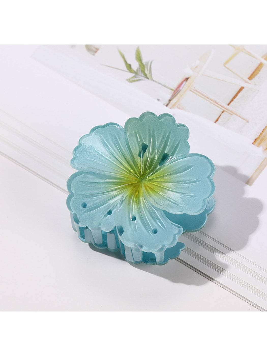 Beau - Garden Style Bloom Design Hair Claw Clip