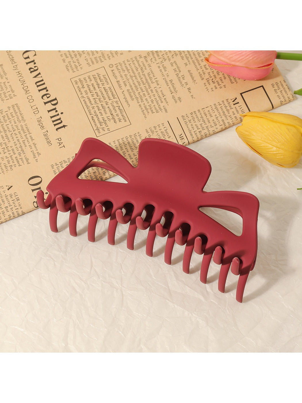 Beau - Simple Bow Design Claw Clip