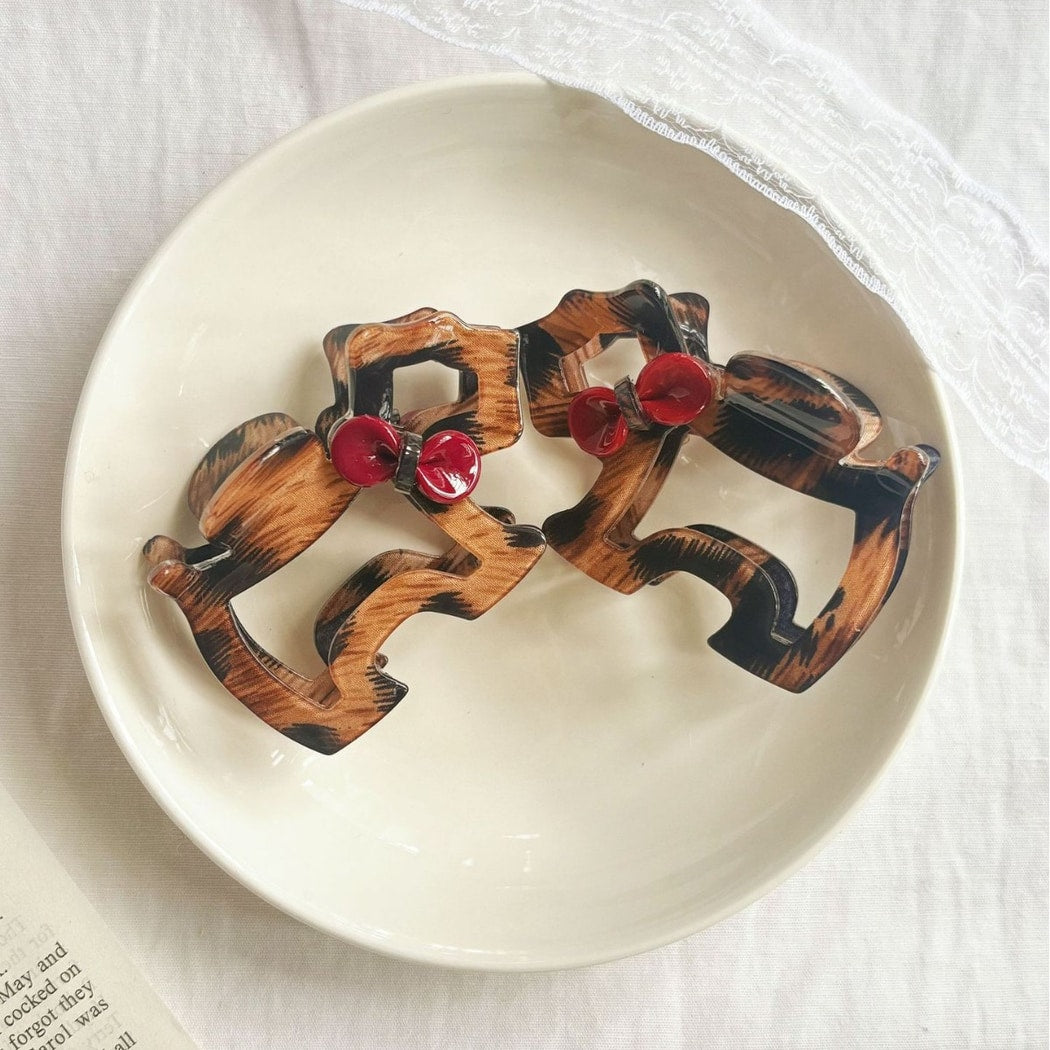 Beau - Playful Dog Shape Acetate Claw Clip