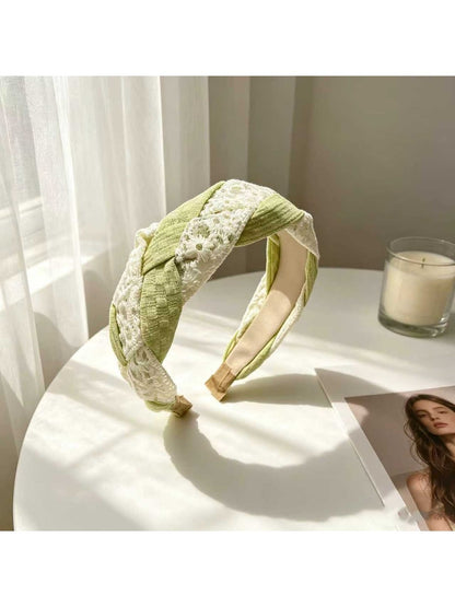 Gifty - Lace Daisy Woven Floral Decorative Headband