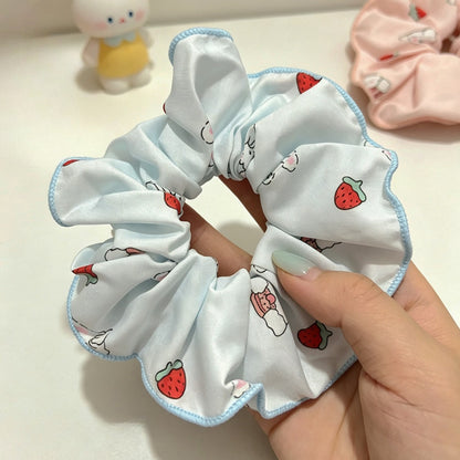 Gifty - Strawberry Print Fabric Ruffle Edge Scrunchie