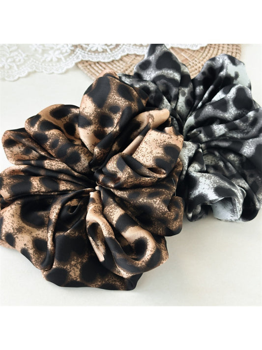 Gifty - Simple Leopard Print Scrunchies