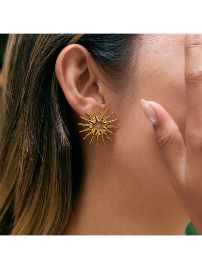Earedge - Openwork Sunflower Stud Earrings